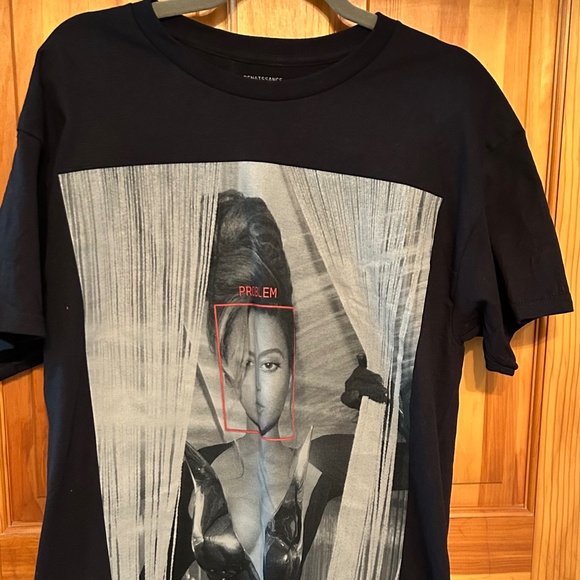 NWT Beyonce World Tour Renaissance T Shirt - Picture 1 of 2